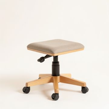 Jasinski Height Adjustable Kneeling Chair With Dual Wheel (synthetic illustration; no displayed measurements)