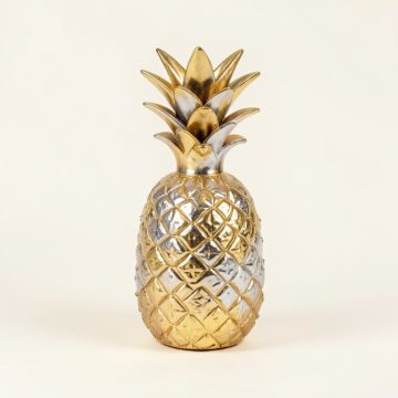 Marco Pineapple Sculpture (synthetic illustration; no displayed measurements)