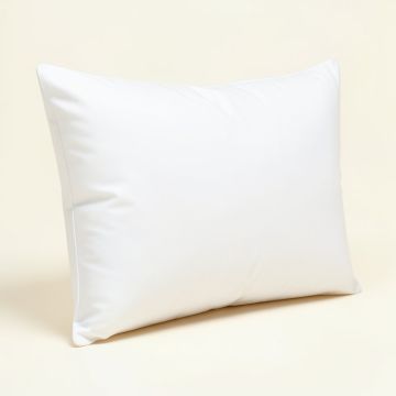 Polyester Body Medium Support Pillow (synthetic illustration; no displayed measurements)