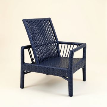 Summit Crossing Outdoor Lounge Chair - Navy (synthetic illustration; no displayed measurements)