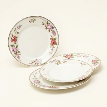 Old Country Roses 5 Piece Bone China Place Setting , Service For 1 (synthetic illustration; no displayed measurements)