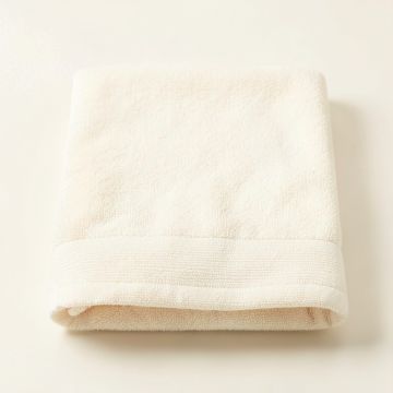 Aspen Bridge Bath Towel - Ivory (synthetic illustration; no displayed measurements)