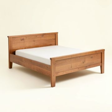 Esparza Storage Platform Bed (synthetic illustration; no displayed measurements)