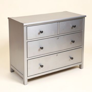 Pihu 5 Drawer Chest (synthetic illustration; no displayed measurements)