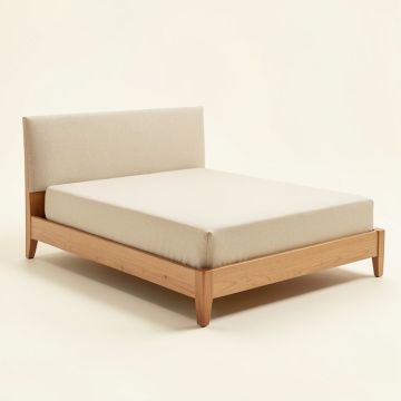 Putney Low Profile Standard Bed (synthetic illustration; no displayed measurements)