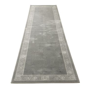 Maple Bluff Narrow Runner Rug - Gray