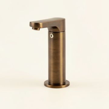 Commercial Single Hole Bathroom Faucet (synthetic illustration; no displayed measurements)