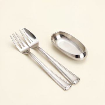 2 Piece Cake Serving Set (synthetic illustration; no displayed measurements)