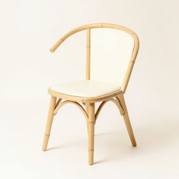 Lake Dell Dining Chair - Cream (synthetic illustration; no displayed measurements)