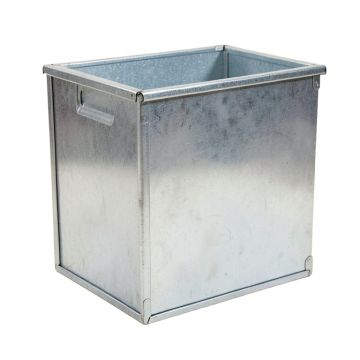 Spacemaker 134.5 Gallon Metal Deck Box