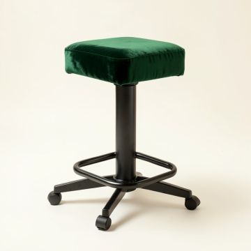 Kinslow Swivel Bar & Counter Stool (synthetic illustration; no displayed measurements)