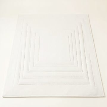 Glen Bend Rectangular Outdoor Rug - White (synthetic illustration; no displayed measurements)