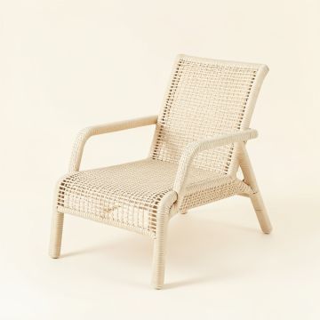 Oak Crossing Outdoor Lounge Chair - Ivory (synthetic illustration; no displayed measurements)