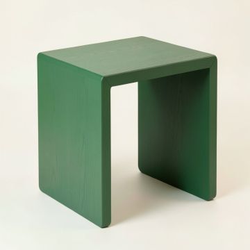Oak Dell Side Table - Green (synthetic illustration; no displayed measurements)