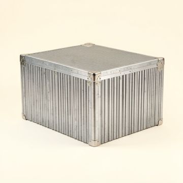 Carbondale Corrugated Coffee Table Trunk (synthetic illustration; no displayed measurements)