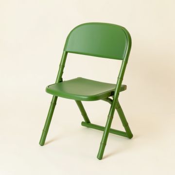 Alder Bluff Folding Outdoor Chair - Green (synthetic illustration; no displayed measurements)