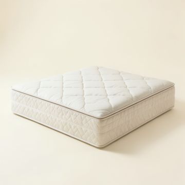 Winsor 4.5 '' Plush Innerspring Mattress (synthetic illustration; no displayed measurements)