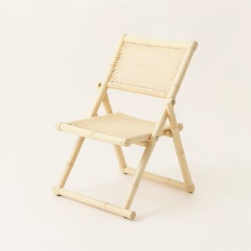 Cliff Crossing Folding Outdoor Chair - Cream (synthetic illustration; no displayed measurements)