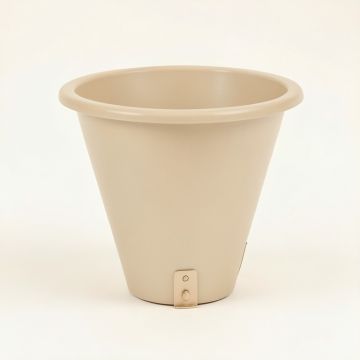Laurel Bluff Empty Railing Planter With Integral Brackets - Beige (synthetic illustration; no displayed measurements)
