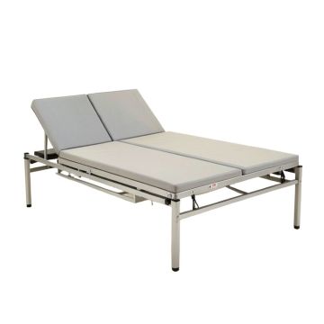 Armijo 15.6 '' Massaging Zero Gravity Adjustable Bed With Wireless Remote