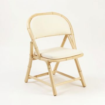 Spruce Bridge Folding Outdoor Chair - Cream (synthetic illustration; no displayed measurements)