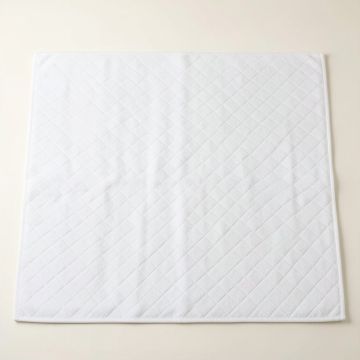 Field Bend Bath Mat - White (synthetic illustration; no displayed measurements)