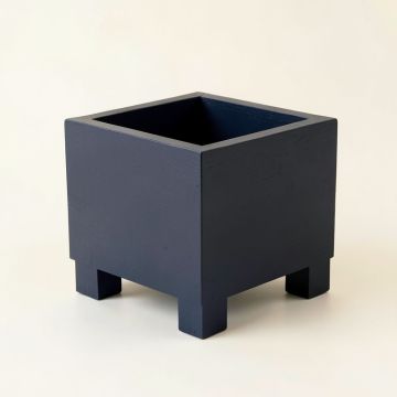 Oak Branch Empty Raised Planter - Navy (synthetic illustration; no displayed measurements)