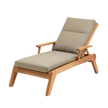 Outdoor Reclining Chaise Lounge With Cushion