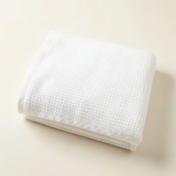 Glen Dell Bath Towel - White (synthetic illustration; no displayed measurements)