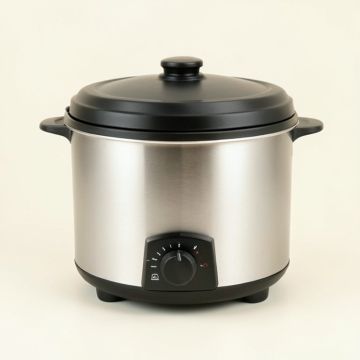 3 Qt . Slow Cooker (synthetic illustration; no displayed measurements)