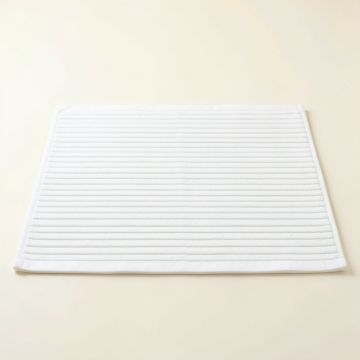 Holly Canyon Bath Mat - White (synthetic illustration; no displayed measurements)