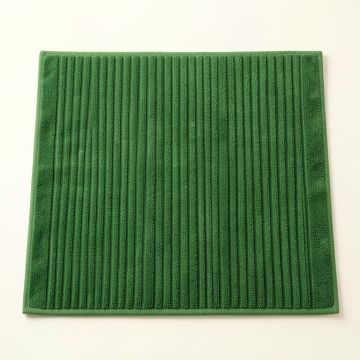 Hazel Crossing Bath Mat - Green (synthetic illustration; no displayed measurements)