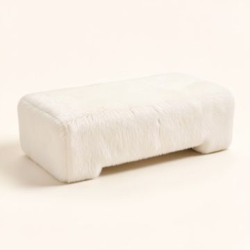 Lona Upholstered Bench (synthetic illustration; no displayed measurements)