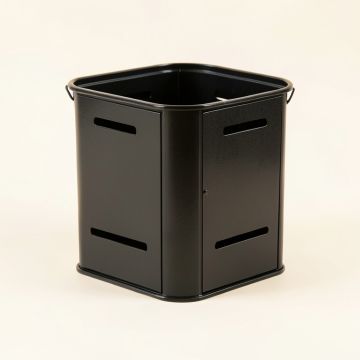 Rowan Crest Closed Garden Compost Bin - Black (synthetic illustration; no displayed measurements)