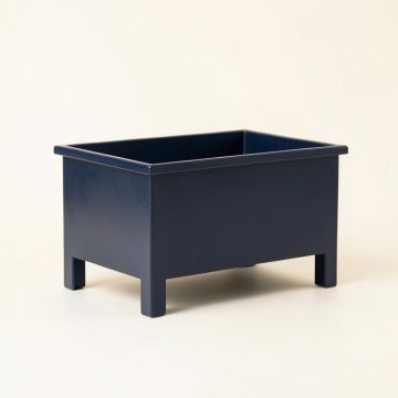 Elm Arc Empty Raised Planter (synthetic illustration; no displayed measurements)
