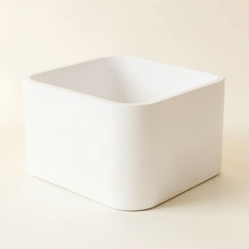 Elm Crest Empty Furniture-Style Litter Enclosure - White (synthetic illustration; no displayed measurements)