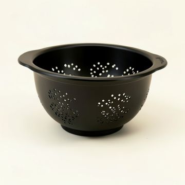 Sabatier Expandable Stainless Steel 5-Qt . Colander (synthetic illustration; no displayed measurements)