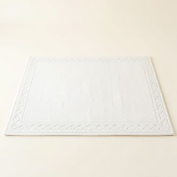 Ridge Arc Rectangular Outdoor Rug - White (synthetic illustration; no displayed measurements)