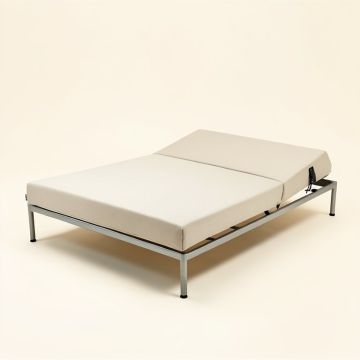 Lipan 14.5 '' Massaging Zero Gravity Adjustable Bed With Wireless Remote (synthetic illustration; no displayed measurements)
