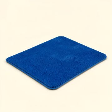 Kuvasz Welcome Non-Slip Outdoor Door Mat (synthetic illustration; no displayed measurements)