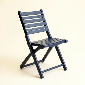 Spruce Bend Folding Outdoor Chair - Navy (synthetic illustration; no displayed measurements)