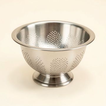 Cuisinox Stainless Steel Food Strainer (synthetic illustration; no displayed measurements)