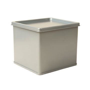 Cove Crest Closed Outdoor Storage Box - Gray