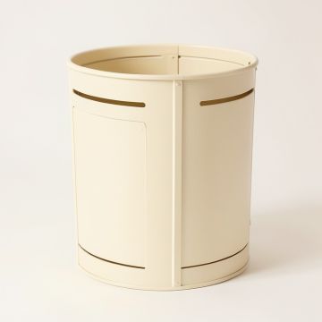 Heath Brook Closed Garden Compost Bin - Cream (synthetic illustration; no displayed measurements)