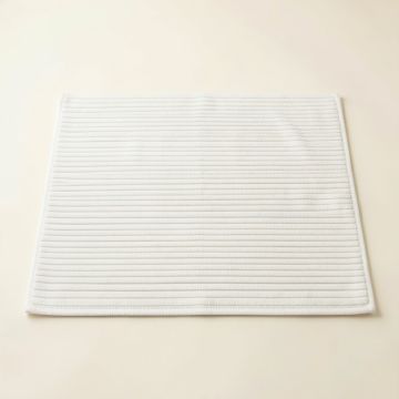 Linden Arc Bath Mat (synthetic illustration; no displayed measurements)