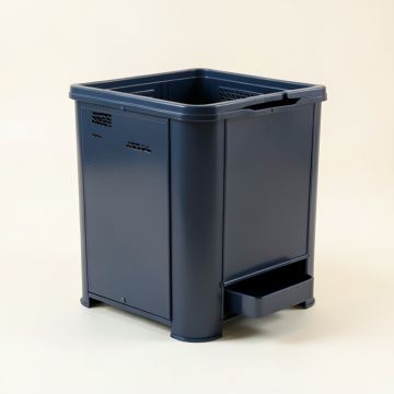 Reed Bend Closed Garden Compost Bin - Navy (synthetic illustration; no displayed measurements)