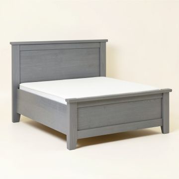 Willer Standard Bed (synthetic illustration; no displayed measurements)
