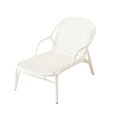 Cedar Bluff Outdoor Lounge Chair - White