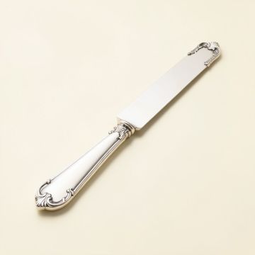Grand Baroque Cake Knife (synthetic illustration; no displayed measurements)