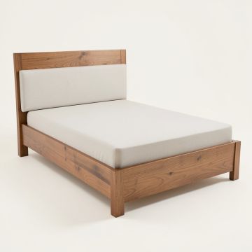 Summersville Upholstered Platform Bed (synthetic illustration; no displayed measurements)